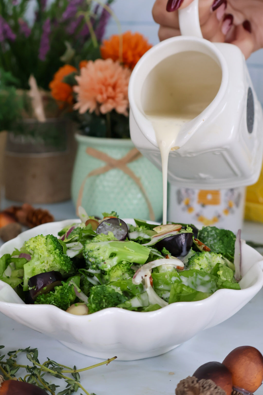 Ensalada de Brócoli con Uvas y Almendras